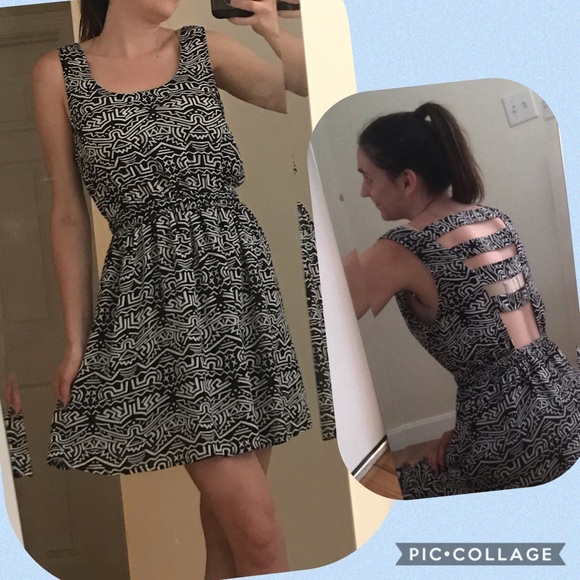 Forever 21 Dresses & Skirts - F21 Open Panel Back Dress